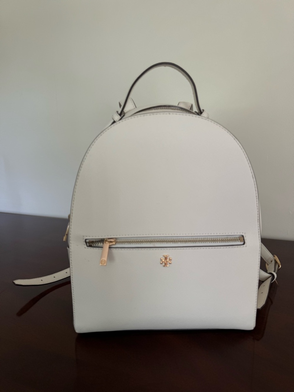 Tory Burch Off White Leather Emerson Backpack with Gold Hardware - Picture 2 of 12
